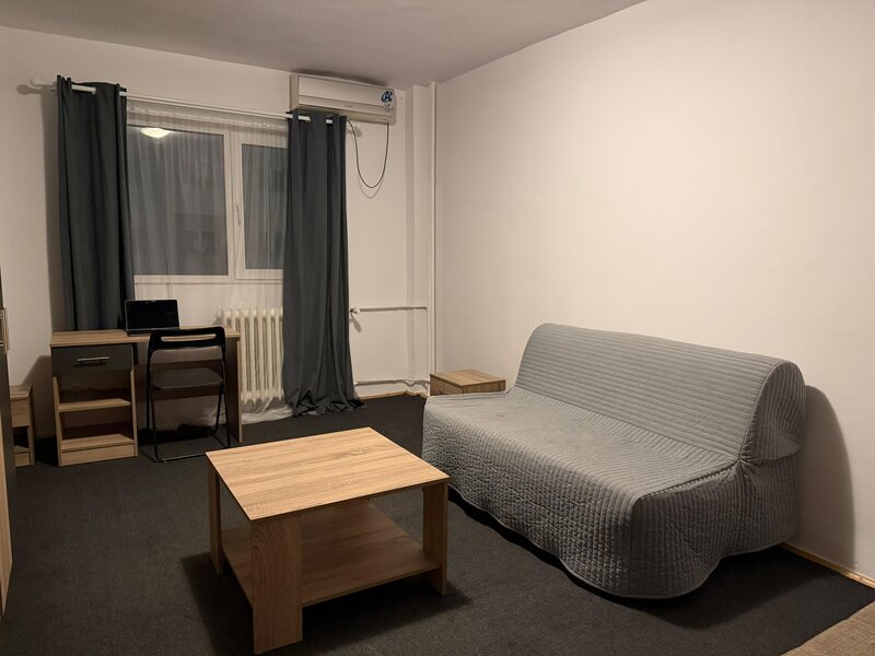 Calea Mosilor (apropiere Pizza Hut),